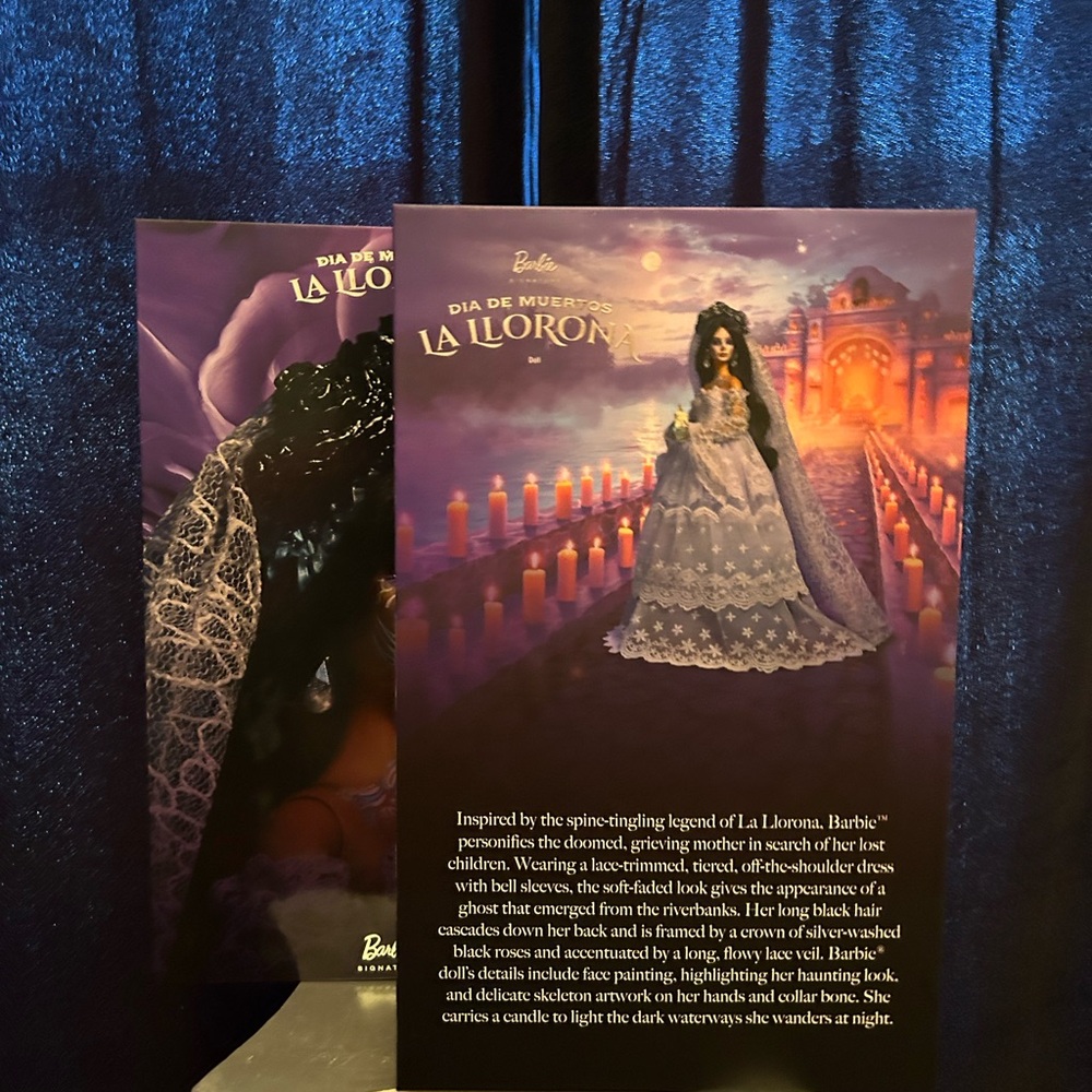 Barbie La LLorona Doll in White and Blue - Picture 4 of 6